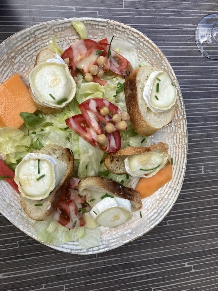 Salade de Chèvre Chaud